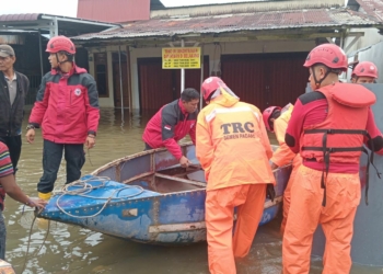 Kota Padang Dikepung Banjir, Semen Padang Kirim Relawan TRC