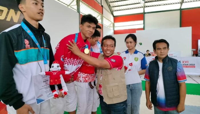 Siswa SMA Don Bosco Padang Lengkapi Emas Sumbar Jadi 8