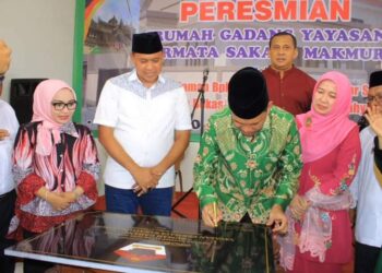 Berasama Walikota Bekasi, Genius Umar Resmikan Rumah Gadang Permata Sakato yang Dibangun Perantau Pariaman