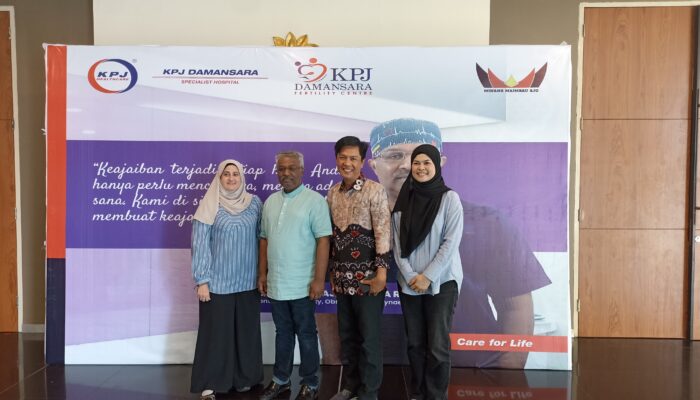 KPJ Damansara Gelar Seminar Kesehatan Program Kehamilan. Warga Padang Antusias Konsultasi dengan dr. Mohan Raj