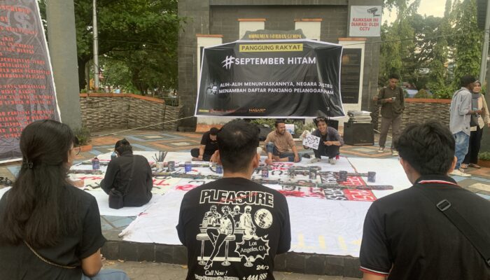 September Hitam : Cara Aktivis Sumbar Desak Negara Tuntaskan Pelanggaran HAM Berat Masa Lalu