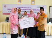 FKIKSP Berikan Pelatihan Buat Mie Sehat bagi Kelayan PSKW Andam Dewi