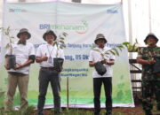 BRI RO Padang Salurkan 5.720 Bibit untuk 52 Desa Brilian