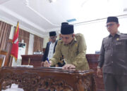 Potensi PAD Bukittinggi Bertambah, Perda Pajakdan Retribusi Daerah Disahkan