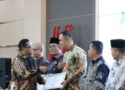 Indeks Pencegahan Korupsi di Sijunjung Naik, Bupati Terima Penghargaan MCP