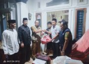 Dinsos Sumbar Salurkan Bantuan dan Uang Duka   Korban Kebakaran  Sijunjung