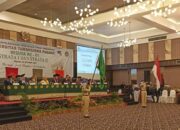 171 Wisudawan Unitas Dilantik pada Wisuda ke-65 Rektor Ingatkan Jangan Lupa Jasa Orang Tua