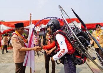 Peringatan Hari Pramuka Serasa HUT TNI di Padang, Berbagai Atraksi Udara Bikin Decak Kagum!