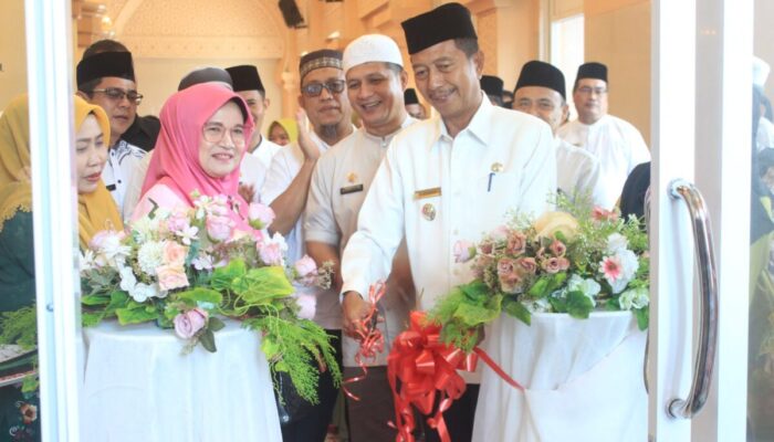 Wabup Pasaman Barat Resmikan Pojok Baca Digital