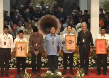 KPU RI Gelar Rapat Pleno Pengundian Peserta Pilpres 2024, Ini Nomor Urutnya!