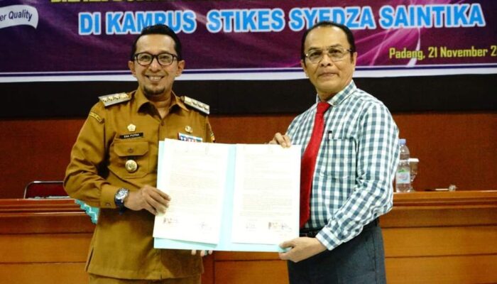 Kebutuhan Tenaga Medis, Bupati Eka Putra MoU Dengan Stikes Syedza Saintika Padang