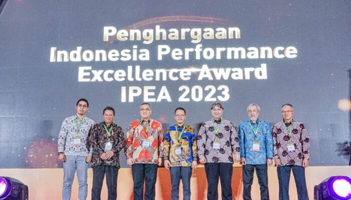 Layanan Pelanggan PLN Raih Penghargaan Kelas Dunia di Ajang IPEA 2023