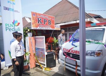Mitigasi Bencana, PLN Peduli Salurkan Mobil Ambulans Pada KPB Padang