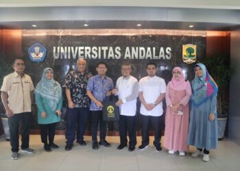 Kolaborasi Unand-UI, Mahasiswa Masing-masing Kampus Bisa “Kuliah” di Kedua PTN Terbaik Ini