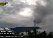 Marapi Kembali Erupsi Pagi Ini,  Ketinggian Kolom Abu Capai 500m
