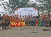 Mahasiswa Promkes Poltekkes Kemenkes Padang Sampaikan Pesan Kesehatan Lewat Penampilan Media Tradisional