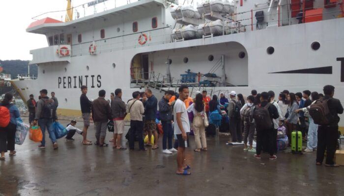 Prediksi Lonjakan Penumpang Saat Nataru, Pelindo Regional 2 Teluk Bayur Siap Berikan Pelayanan