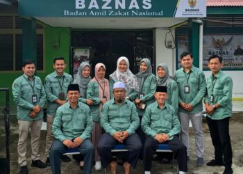 Baznas Sijunjung Bantu Mahasiswa dari Keluarga Tidak Mampu