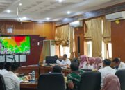 Gunung Marapi Naik Level Siaga, Tujuh Nagari di Tanah Datar Terdampak Resiko Letusan