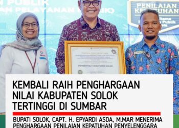 Bupati Epyardi Asda Terima Penghargaan dari Ombudsman Sumbar