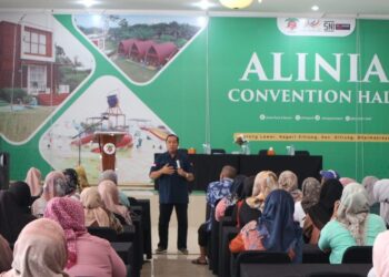 Menangkan Marlis untuk DPR RI, Tim Canvasing Marlis Bergerak Door to Door di Dapil Sumbar 1