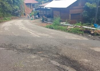 Puluhan Warga Baruh Bukik Sungayang Terancam Bahaya Longsor