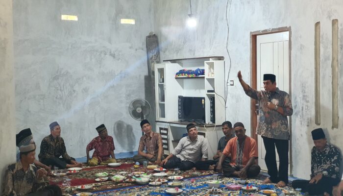 Warga Nagari Taratak Tinggi Dharmasraya Antusias Sambut Kedatangan Marlis