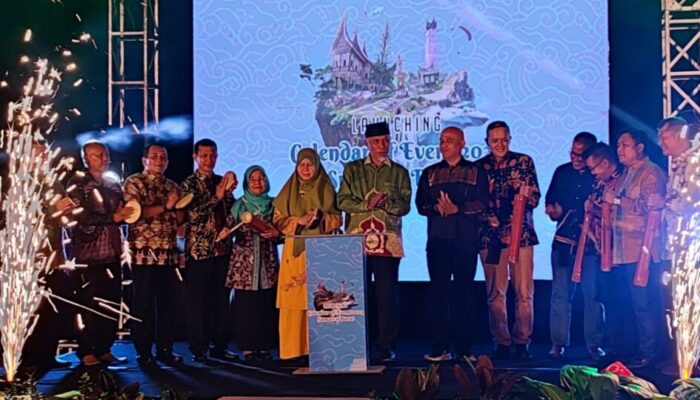 Targetkan 13 Juta Kunjungan Wisata, Dinas Pariwisata Sumbar Launching 78 Event Tahun 2024