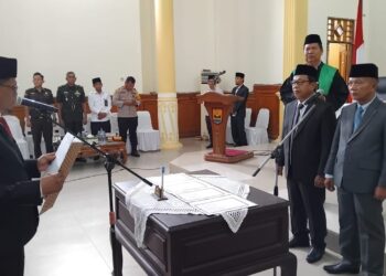 DPRD Kota Pariaman Gelar Sumpah Jabatan Dua PAW