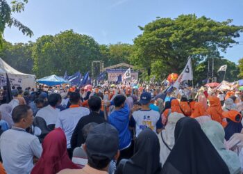 Kampanye Akbar Anies Baswedan di GOR Agus Salim Padang Dipadati Ribuan Masyarakat