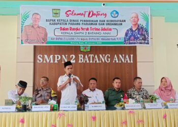 Sertijab Kepala SMP, Medi: Sekolah Harus Bersinergi dengan Pemerintah Kecamatan