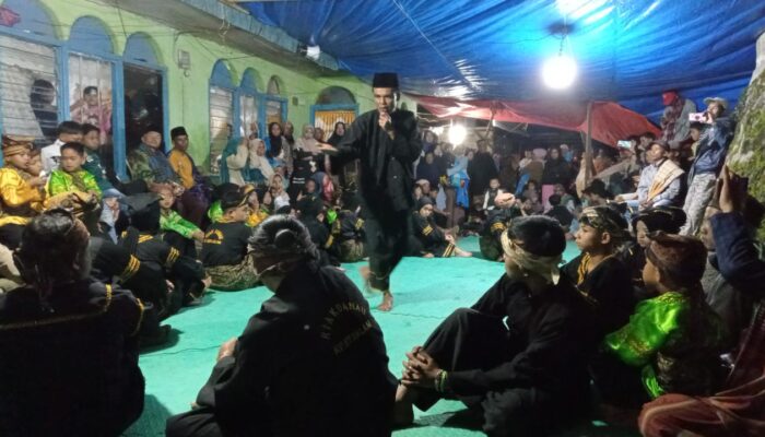 Disparbud Kabupaten Solok Lakukan Pembinaan Pada Pelaku Seni Tradisi