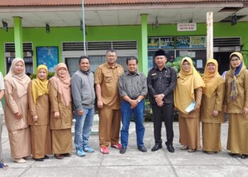 Ketua DPRD Kabupaten Agam Tanggapi Keluhan Wali Murid SDN 06 Gadut