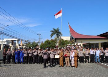 133 Personel Donorkan Darah, Polres Pariaman Terima Penghargaan Kemanusiaan