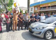 Pj Wali Kota Pariaman Lepaskan Logistik Pemilu 2024 untuk Empat Kecamatan