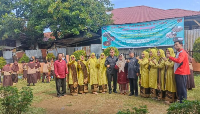 SDN 07 Binuang Kampung Dalam Perkenalkan Permainan Tradisi Minangkabau Lewat Perjusa Budaya