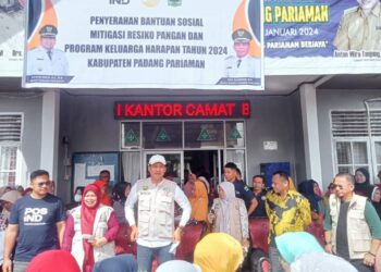 1.023 KPM Batang Gasan Terima Bantuan Sosial Tunai