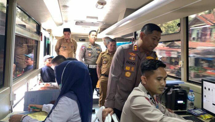 Perdana, Pelayanan Mobil SIM Keliling Hadir di Tandikek