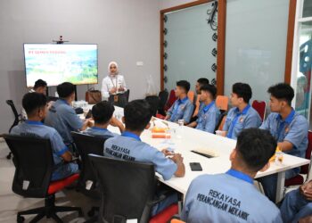 22 Mahasiswa PNP Ikuti Program Magang Industri di Semen Padang