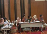 Bawaslu Tanah Datar Lakukan Pengawasan Pleno Penghitungan Suara