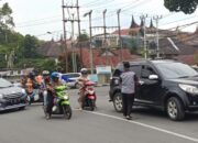 Marapi Erupsi, BPBD Tanah Datar Bagikan Masker