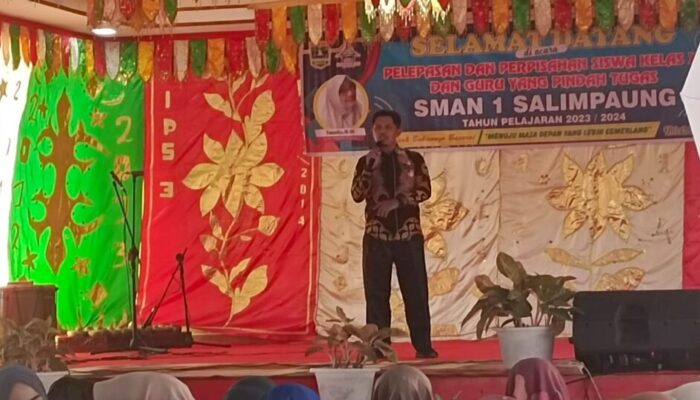 179 Pelajar SMA 1 Salimpaung Gelar Perpisahan