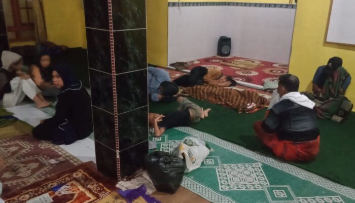 Banjir Masuk Rumah, Anak Usia 2,5 Tahun Mengapung di Sungai Sarik