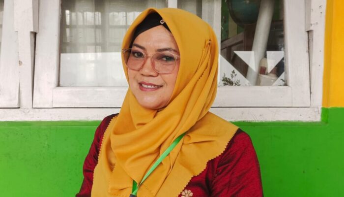 Honorer Sejak 2006, Imelda Guru Seni Budaya Sempat Viral di Medsos Tak Pernah Bosan Mengabdi