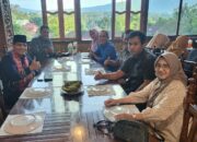 Dr (HC) Defi Endri, MM, M.Pd, Buka Puasa Bersama dengan Petinggi NasDem