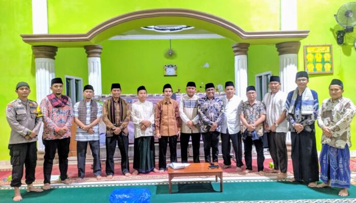 Tim 7 TSR Dharmasraya Kunjungi Masjid Baiturrahman