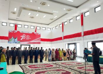 Pelantikan eselon sijunjung