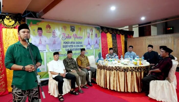 Bupati Benny Dwifa Buka Bersama LKAAM, KAN, dan Bundo Kanduang Sijunjung