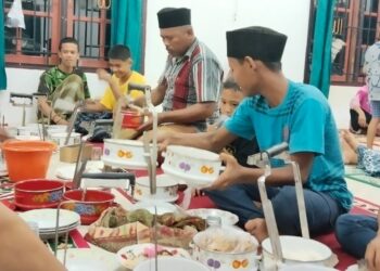 Tradisi Marapulai Mengantarkan Juadah ke Surau Saat Bulan Ramadan