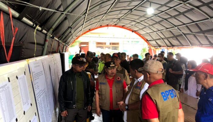 BNPB Salurkan Bantuan Dana Siap Pakai dan Logistik Untuk Korban Banjir Lahar Dingin di Agam